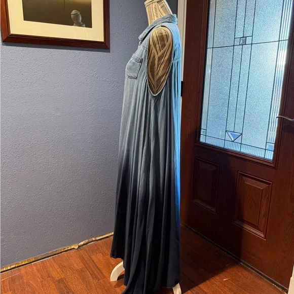 OSO Casuals Light Blue Denim Dress - Picture 2 of 4